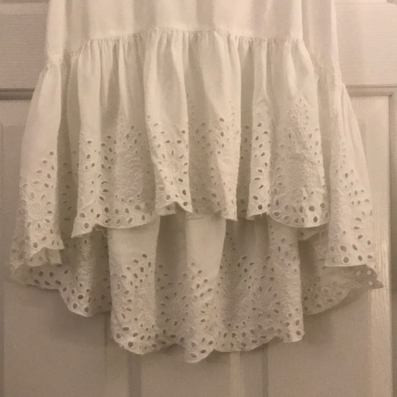 white flowy tank top - Picture 2 of 5